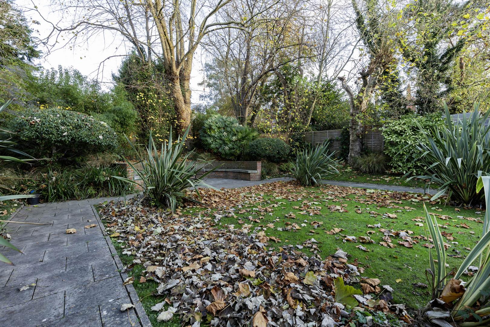 Rent includes electricity, water and central heating Finchley Road, Hampstead